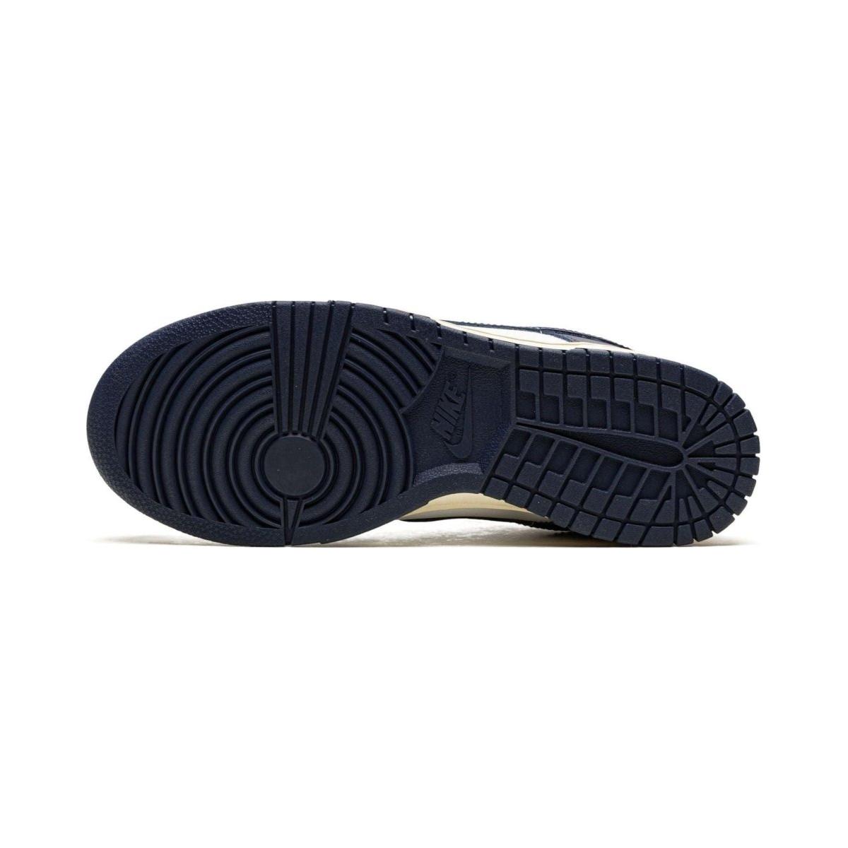 Dunk Low "Vintage Navy"
