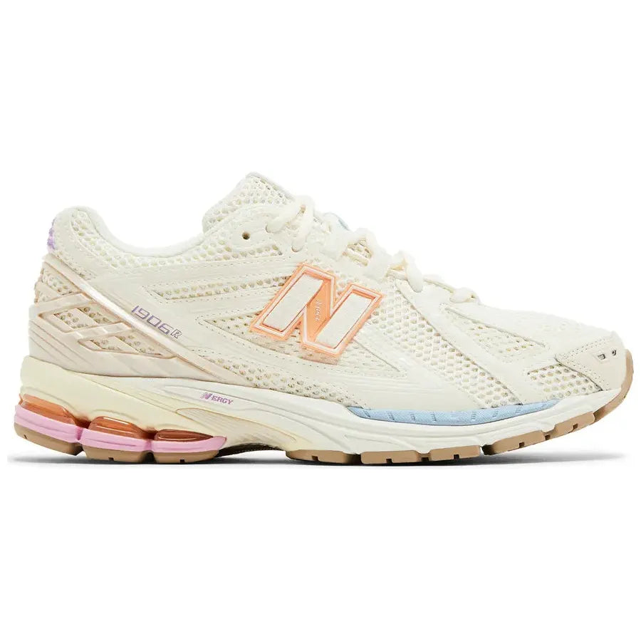 New Balance 1906R "Sea Salt Pink Sugar"