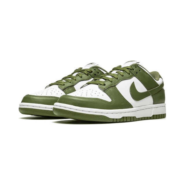 Dunk Low "Medium Olive"