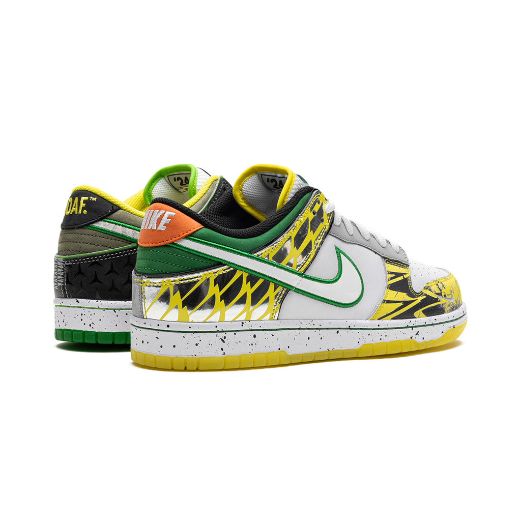 Dunk Low "What the Duck Away University of Oregon PE"