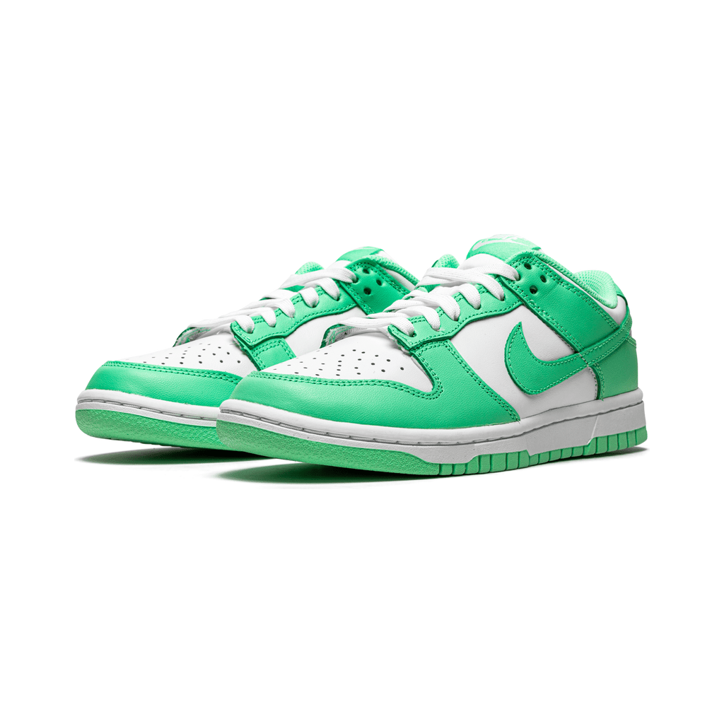 Dunk Low "Green Glow"
