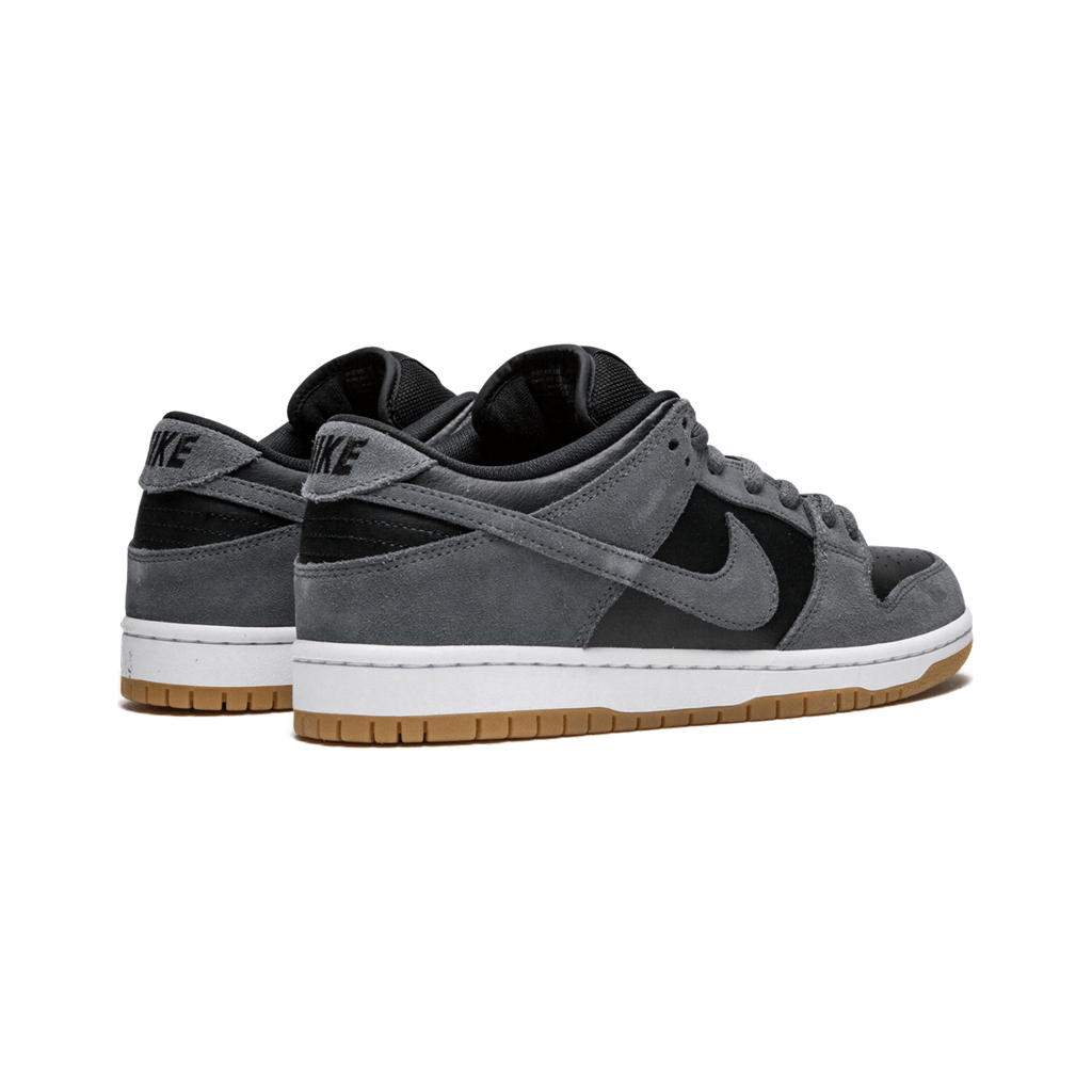 Dunk Low "Dark Smoke Grey"